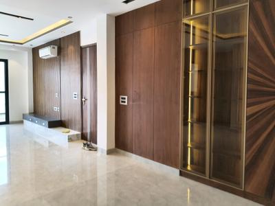 Living Room Image of 700 Sq.ft 2 BHK Apartment / Flat for sale in Signature Global Grand IVA, Sector 103 Gurgaon for Rs. 6800000