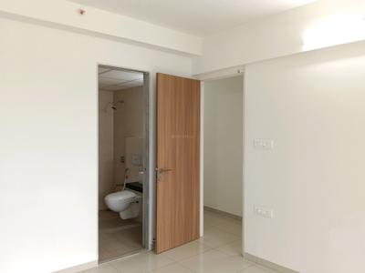 Bedroom Image of 1200 Sq.ft 3 BHK Apartment / Flat for rent in Godrej Emerald, Kasarvadavali Thane for Rs. 38000