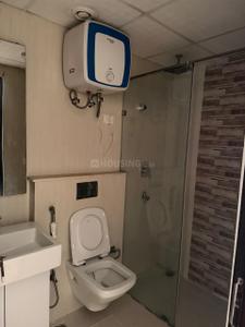 Bathroom Image of 2105 Sq.ft 3 BHK Apartment / Flat for rent in Supertech Supernova, Sector 94 Noida for Rs. 69000