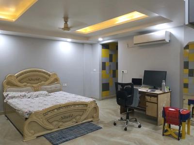 Bedroom Image of 4100 Sq.ft 5 BHK Builder Floor for sale in Shahdara New Delhi for Rs. 57500000