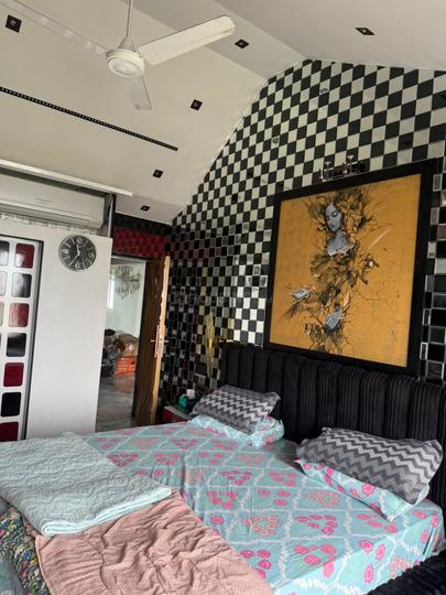 Green Blaze Apartment Bedroom 1