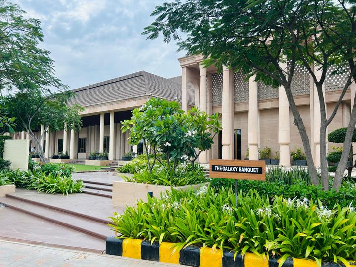 Galaxy Enclave The Urban Village Main Image 1