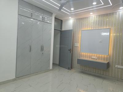 Bedroom Image of 910 Sq.ft 2 BHK Builder Floor for sale in Govindpuri Extension New Delhi for Rs. 8500000