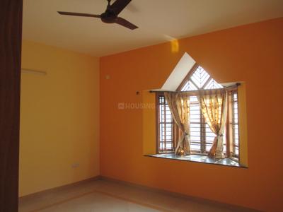 Bedroom Image of 700 Sq.ft 1 BHK Independent House for rent in Sanjaynagar Bengaluru for Rs. 23000
