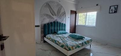 Bedroom Image of 1500 Sq.ft 3 BHK Builder Floor for rent in Ekkatuthangal Chennai for Rs. 60005