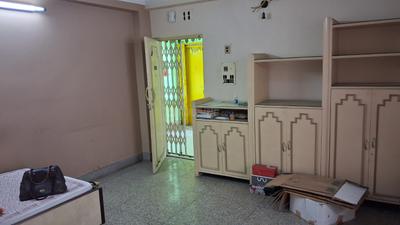 Living Room Image of 915 Sq.ft 2 BHK Apartment / Flat for sale in Lake Town Kolkata for Rs. 3980250