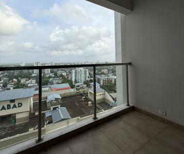 Balcony Image of 2300 Sq.ft 3 BHK Apartment / Flat for sale in Joyalukkas Gold Tower, Edappally Kochi for Rs. 26500000