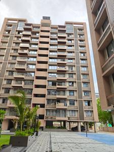 Image of 3150 Sq.ft 3 BHK Apartment / Flat for sale in Naranpura, Ahmedabad for Rs. 20000000