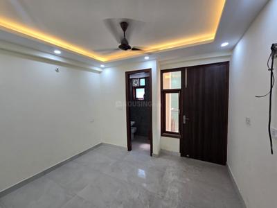 Bedroom Image of 1100 Sq.ft 3 BHK Apartment / Flat for rent in Rajpur Khurd Extension New Delhi for Rs. 32000