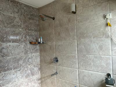 Bathroom Image of 3200 Sq.ft 4 BHK Villa for rent in Panchsheel Park New Delhi for Rs. 180000