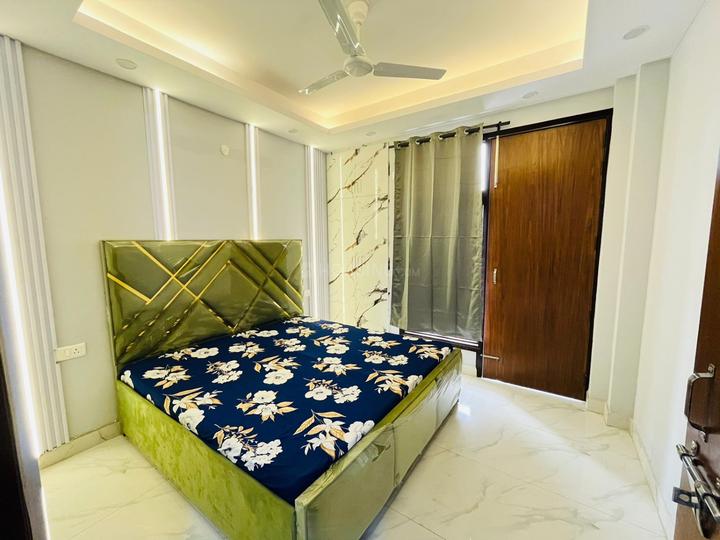 Saket Bedroom 1