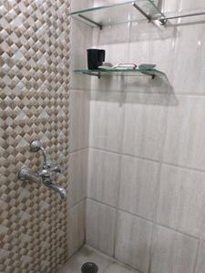 Common Bathroom Image of 700 Sq.ft 1 BHK Apartment / Flat for rent in Ghansoli Navi Mumbai for Rs. 36000