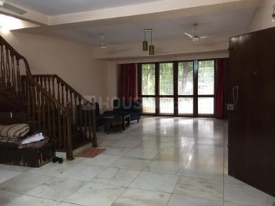 Hall Image of 2000 Sq.ft 3 BHK Independent House for sale in Juhu Mumbai for Rs. 150000000