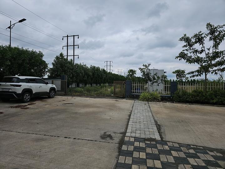 Uruli Kanchan Main Image 1