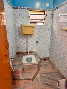 Bathroom Image of 1365 Sq.ft 3 BHK Apartment / Flat for sale in Barasat Kolkata for Rs. 4500000