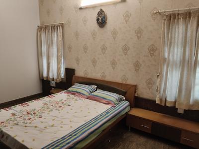 Bedroom Image of 4000 Sq.ft 5 BHK Independent House for rent in Kadri Mangalore for Rs. 120000