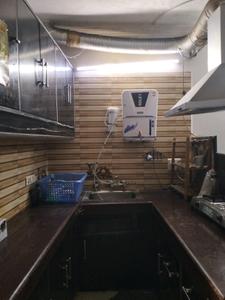 Kitchen Image of 495 Sq.ft 2 BHK Builder Floor for sale in Patparganj New Delhi for Rs. 4500000