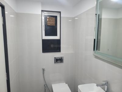 La View Tower Bathroom One 3