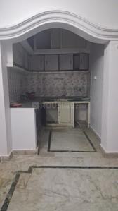 Kitchen Image of 800 Sq.ft 2 BHK Builder Floor for rent in Phool Bagh Colony Lucknow for Rs. 9000