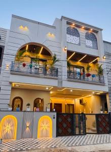 6 BHK Villa