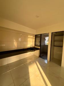 Kitchen Image of 2925 Sq.ft 4 BHK Apartment / Flat for sale in Pearl Sonet Heights, Nana Chiloda Ahmedabad for Rs. 11375000