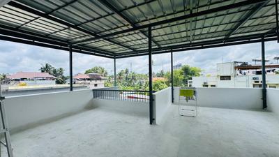 Balcony Image of 2000 Sq.ft 3 BHK Villa for sale in Eroor Kochi for Rs. 18000000