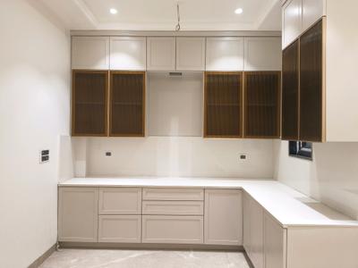 Kitchen Image of 1400 Sq.ft 3 BHK Builder Floor for sale in Indirapuram Ghaziabad for Rs. 17000000