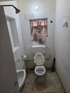 Bathroom Image of 1350 Sq.ft 3 BHK Apartment / Flat for rent in Patuli Kolkata for Rs. 18000