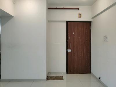 Living Room Image of 910 Sq.ft 2 BHK Apartment / Flat for rent in Kasarvadavali Thane for Rs. 26000