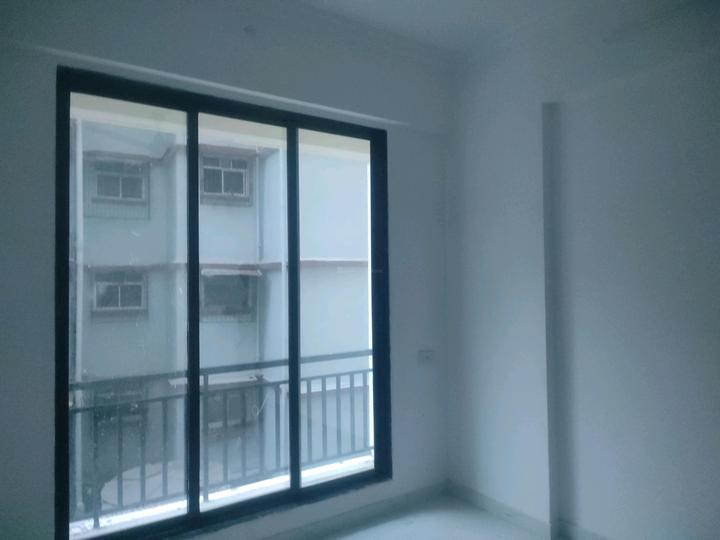 Agarwal Solitaire Main Image 1