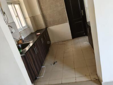 Kitchen Image of 1500 Sq.ft 3 BHK Apartment / Flat for rent in Amrapali Castle, Chi V Greater Noida for Rs. 19000