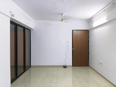 Living Room Image of 940 Sq.ft 2 BHK Apartment / Flat for sale in Lodha Palava Lakeside A To H, Palava Phase 2 Thane for Rs. 6000000