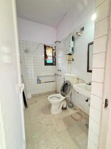Image of 1600 Sq.ft 3 BHK Apartment / Flat for sale in DDA Flats Sarita Vihar, Sarita Vihar, New Delhi for Rs. 35000000
