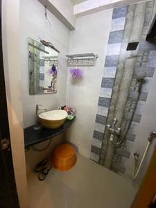 Bathroom Image of 650 Sq.ft 2 BHK Apartment / Flat for sale in Sion Mumbai for Rs. 18500000
