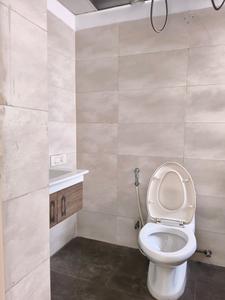 Bedroom Two Image of 1817 Sq.ft 3 BHK Apartment / Flat for rent in DLF The Primus, Sector 82A Gurgaon for Rs. 58000
