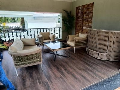 Hall Image of 8650 Sq.ft 5 BHK Penthouse for sale in Bandra West Mumbai for Rs. 678000000