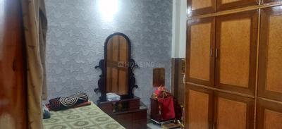 Bedroom Image of 633 Sq.ft 2 BHK Builder Floor for sale in Laxmi Nagar New Delhi for Rs. 5000000