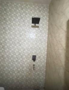 Bathroom Image of 540 Sq.ft 8 BHK Independent House for sale in Sushant Lok Phase 1 Gurgaon for Rs. 20000000