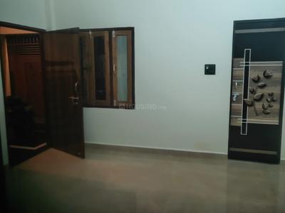 Bedroom Image of 700 Sq.ft 2 BHK Builder Floor for rent in Dhoomanganj Allahabad for Rs. 8000