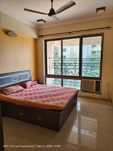 Bedroom Image of 1000 Sq.ft 2 BHK Apartment / Flat for rent in Raheja Acropolis, Chembur Mumbai for Rs. 100000