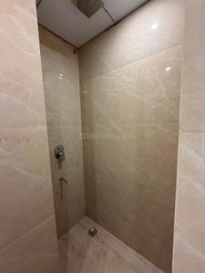 Bathroom Image of 630 Sq.ft 1 BHK Independent House for rent in Sector 46 Gurgaon for Rs. 40000