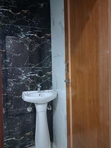 Common Bathroom Image of 850 Sq.ft 2 BHK Apartment / Flat for sale in Hark Sai Apartment, Sector 89 Noida for Rs. 3400500
