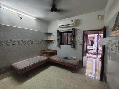 Hall Image of 850 Sq.ft 1 BHK Builder Floor for rent in Vejalpur Ahmedabad for Rs. 15000