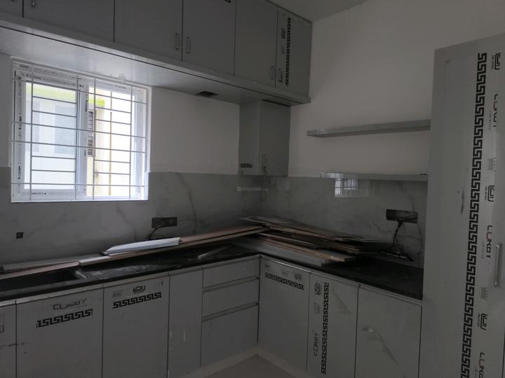 ST BRIDGE Main Image 1