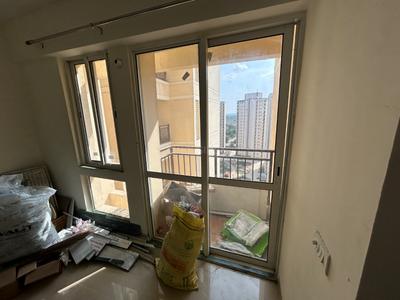 Bedroom Image of 960 Sq.ft 2 BHK Apartment / Flat for sale in Jaypee Kosmos, Sector 134 Noida for Rs. 7500000