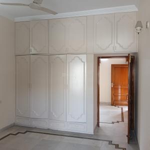 Bedroom Image of 2500 Sq.ft 3 BHK Builder Floor for rent in Sector 15 Chandigarh for Rs. 57000