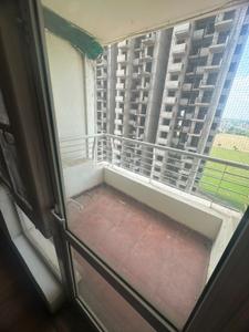 Balcony Image of 1350 Sq.ft 2 BHK Apartment / Flat for rent in Raheja Vedaanta, Sector 108 Gurgaon for Rs. 32000