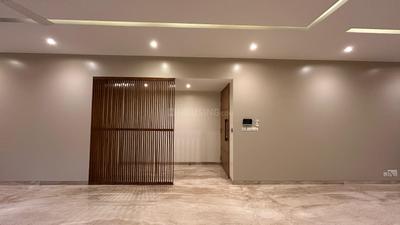 4.5 BHK Flat