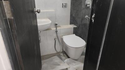 Bathroom Image of 475 Sq.ft 1 BHK Apartment / Flat for rent in Nandivardhan Fortuna Blue, Lower Parel Mumbai for Rs. 60000