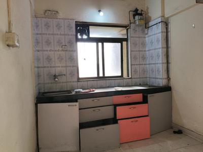 Kitchen Image of 960 Sq.ft 2 BHK Apartment / Flat for sale in Parel Mumbai for Rs. 35000000